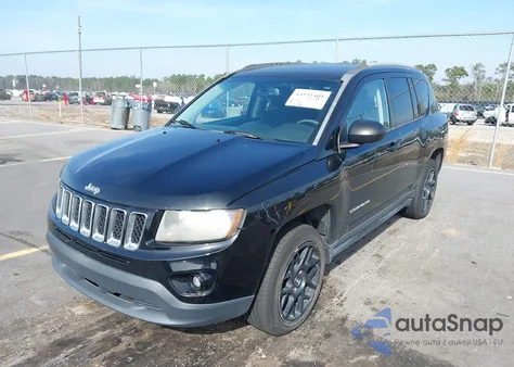 2016 Jeep Compass Sport из США, поврежденный, VIN 1C4NJCBAXGD560928
